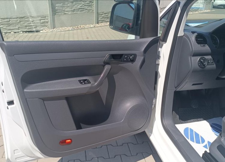 Volkswagen Caddy, 1,6 TDi MAXI, PO SERVISE