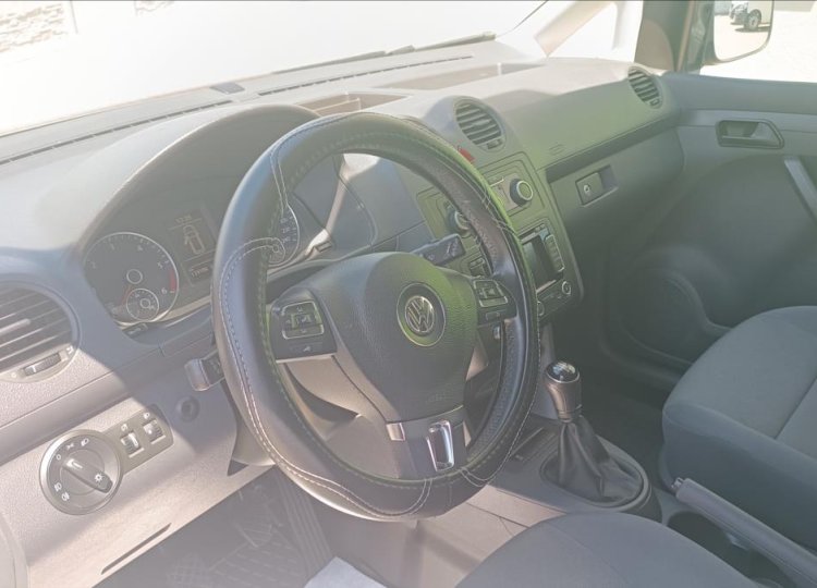 Volkswagen Caddy, 1,6 TDi MAXI, PO SERVISE