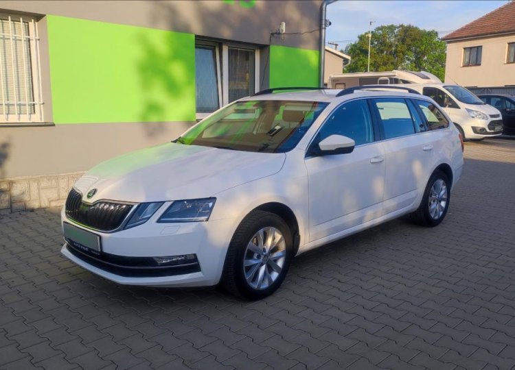 Škoda Octavia, 1,6 TDi STYLE,ČR,Po Rozvodech